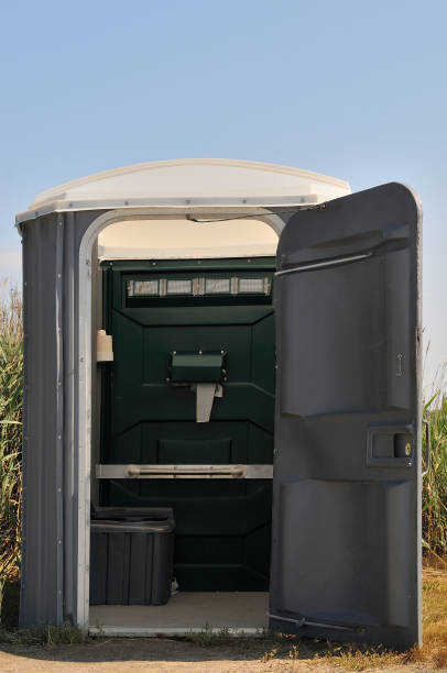 Best Porta potty rental near me  in Big Lake, MN